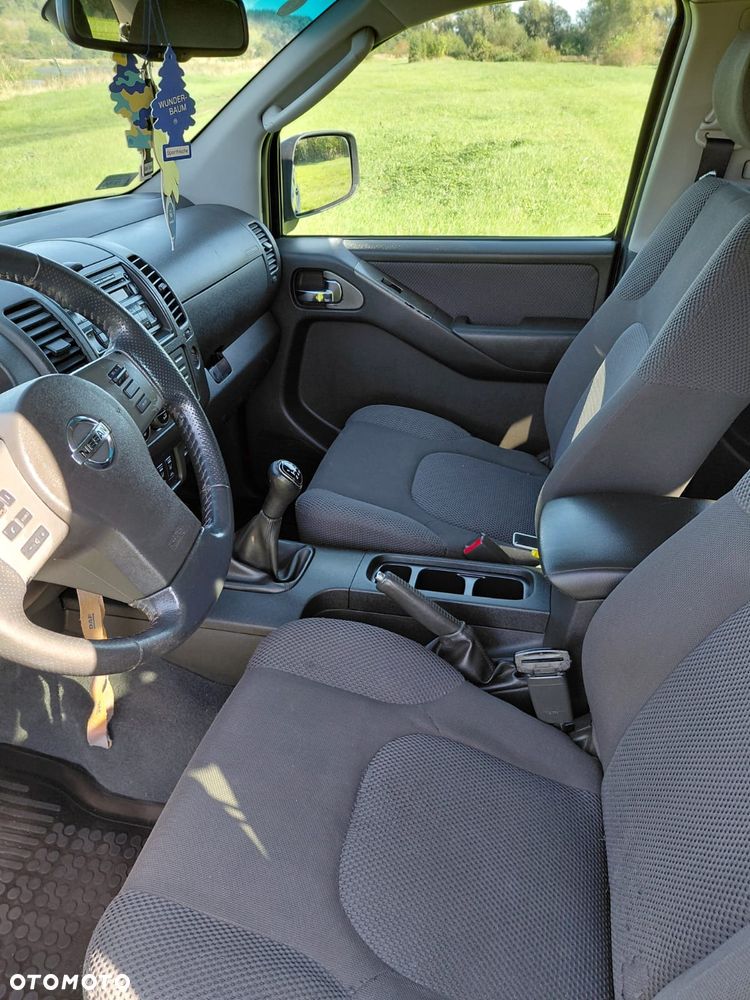 Nissan Navara - 12