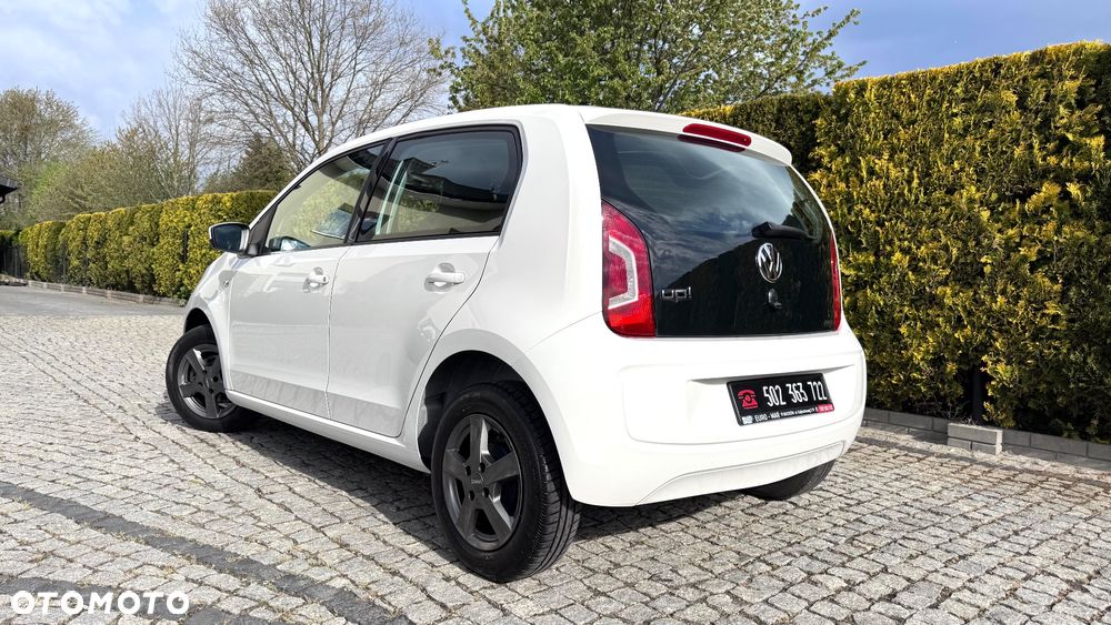 Volkswagen up! - 17
