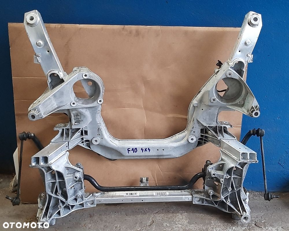 Wózek przedniego zawieszenia sanki BMW F07 F10 F11 Xdrive 4X4 6799321 439385333 - 1