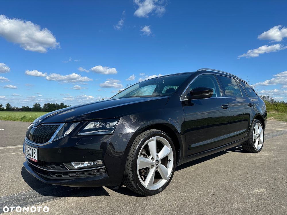 Skoda Octavia 2.0 TDI DSG Ambition - 1