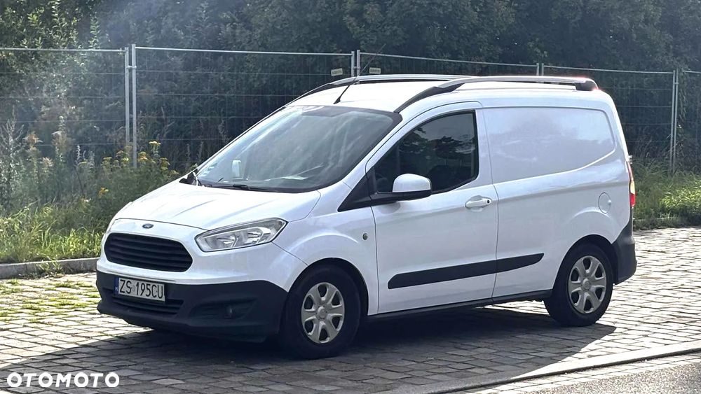 Ford transit courier - 1