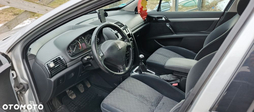 Peugeot 407 - 5