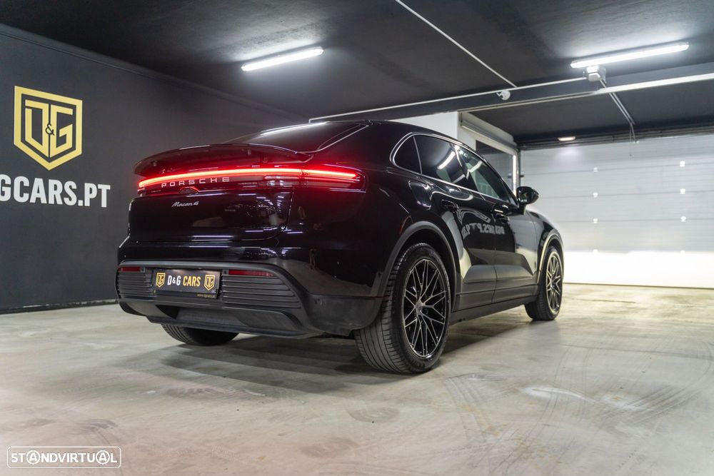 Porsche Macan Electric 4 - 26