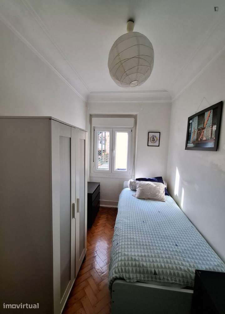 Quarto - localizado em Campolide Lisbon - Grande imagem: 2/21