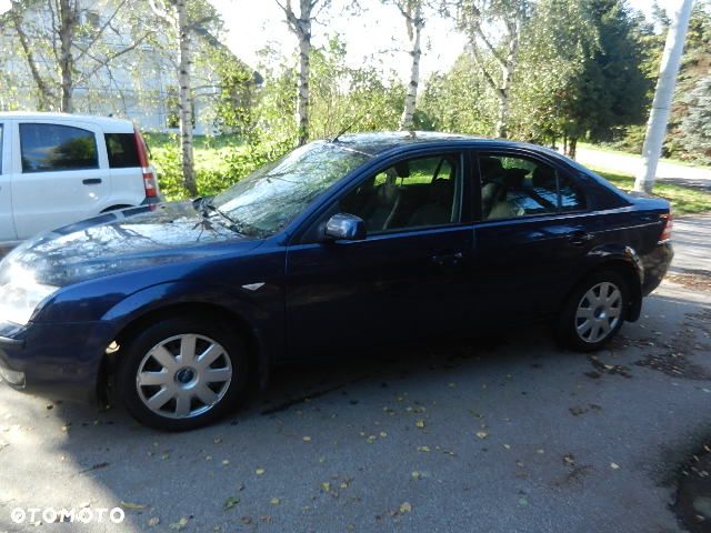 Ford Mondeo 1.8 Trend X - 1