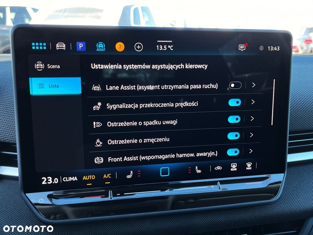 Volkswagen T-Roc 1.5 eTSI Life DSG - 13