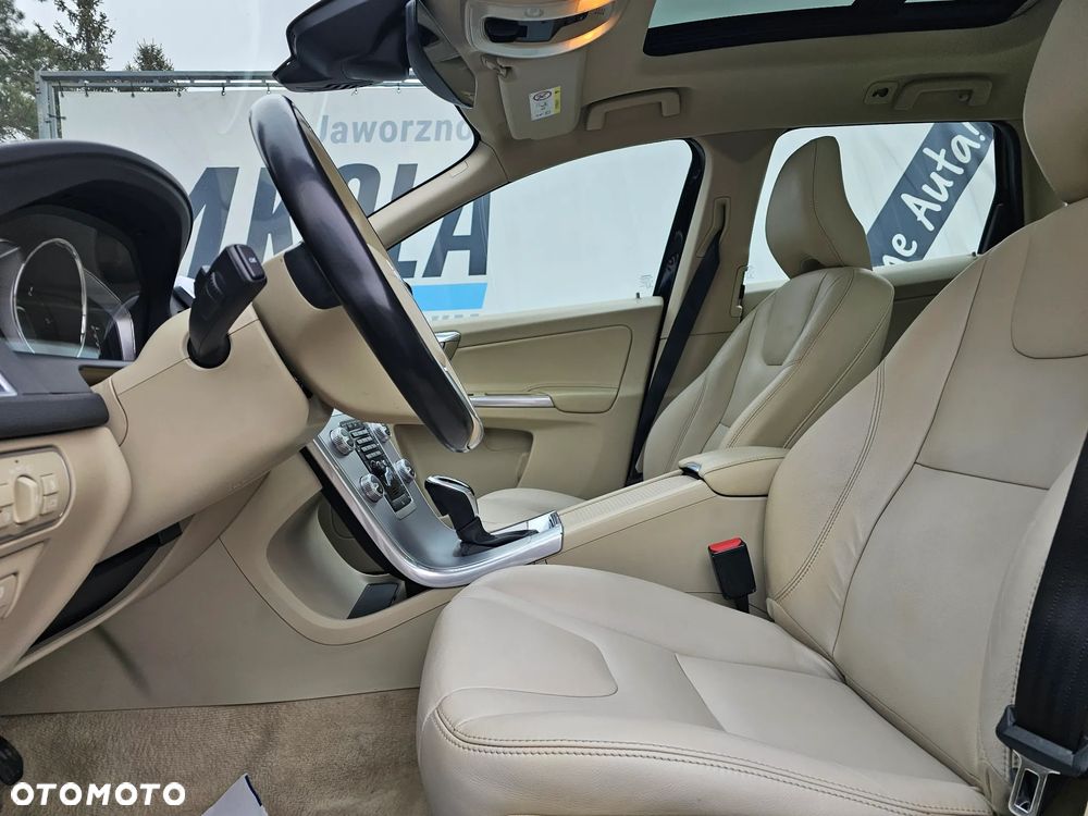 Volvo XC 60 D4 Drive-E Summum - 16