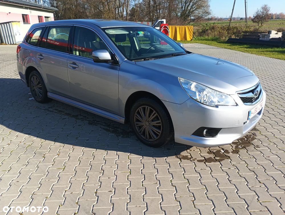 Subaru Legacy - 6