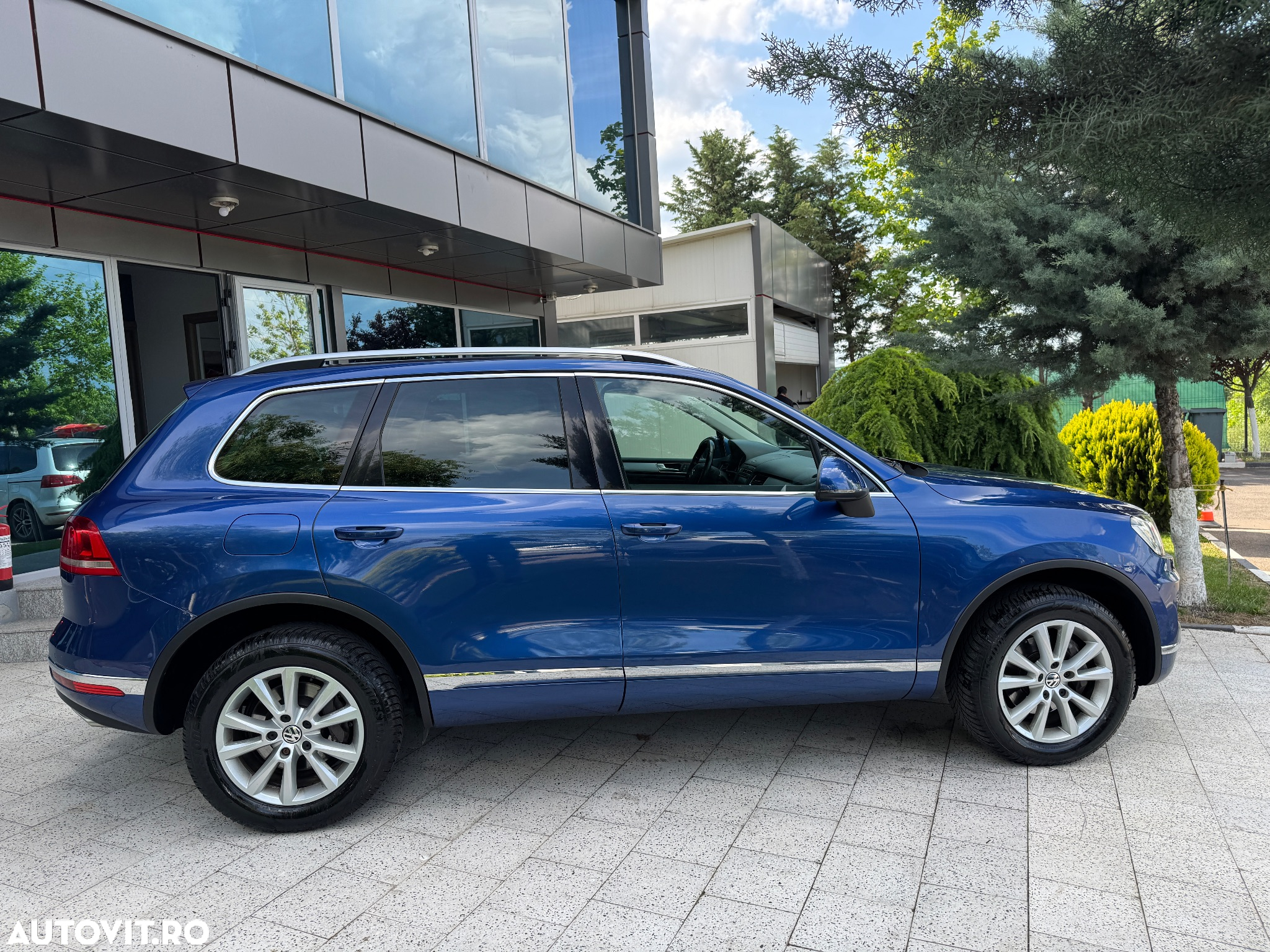 Volkswagen Touareg - 15