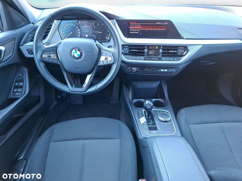 BMW Seria 1 118i Advantage - 15