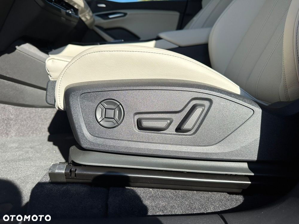 Audi Q6 e-tron - 16