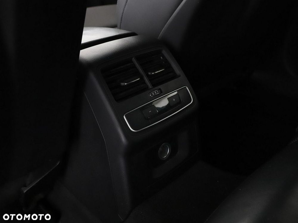Audi A5 Sportback 35 TFSI S tronic S line - 39
