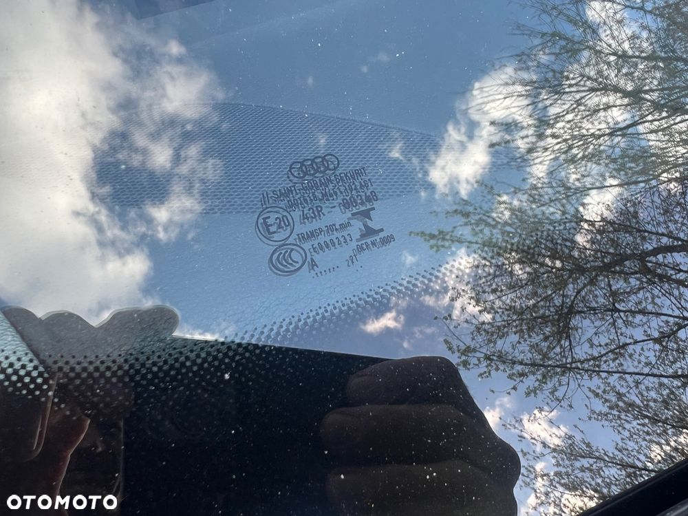 Audi A4 Avant 35 TDI S tronic - 33