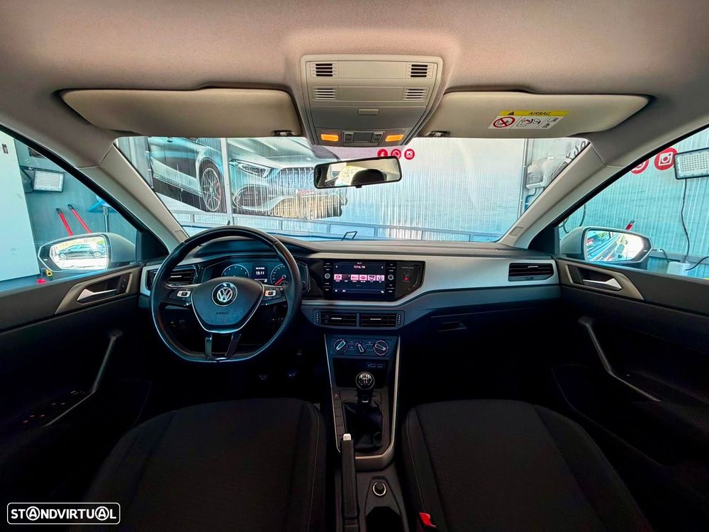 VW Polo 1.0 Confortline - 11