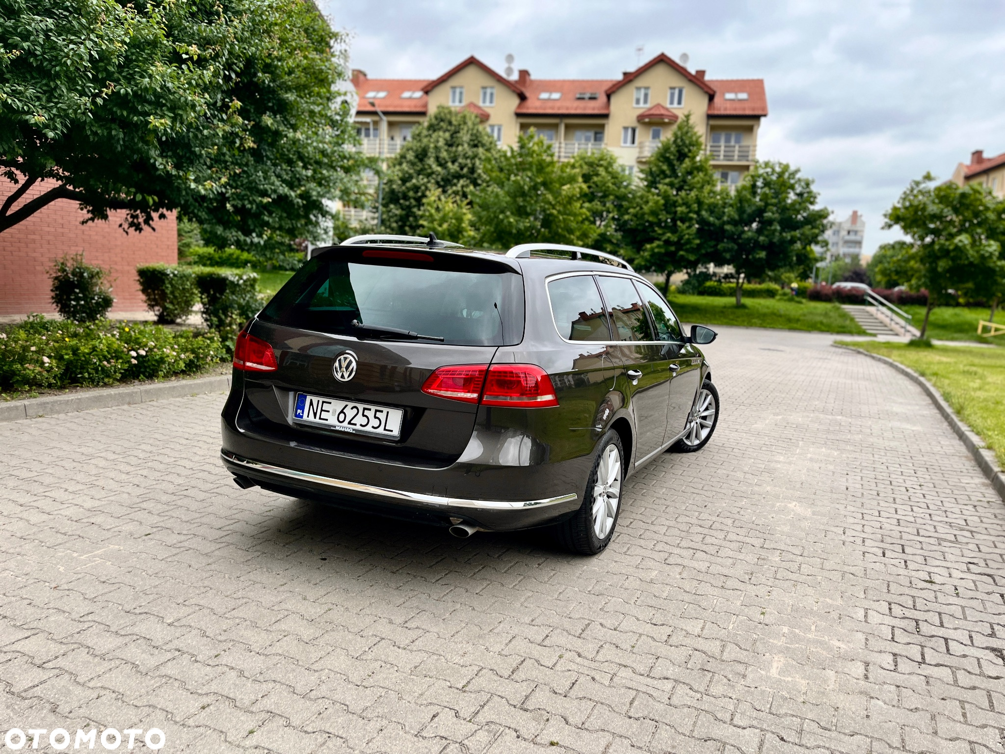 Volkswagen Passat Variant 2.0 TDI 4Motion DSG BlueMotion Tech Exclusive - 12