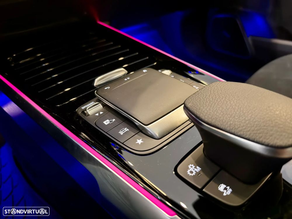 Mercedes-Benz GLB 35 AMG 4Matic - 42