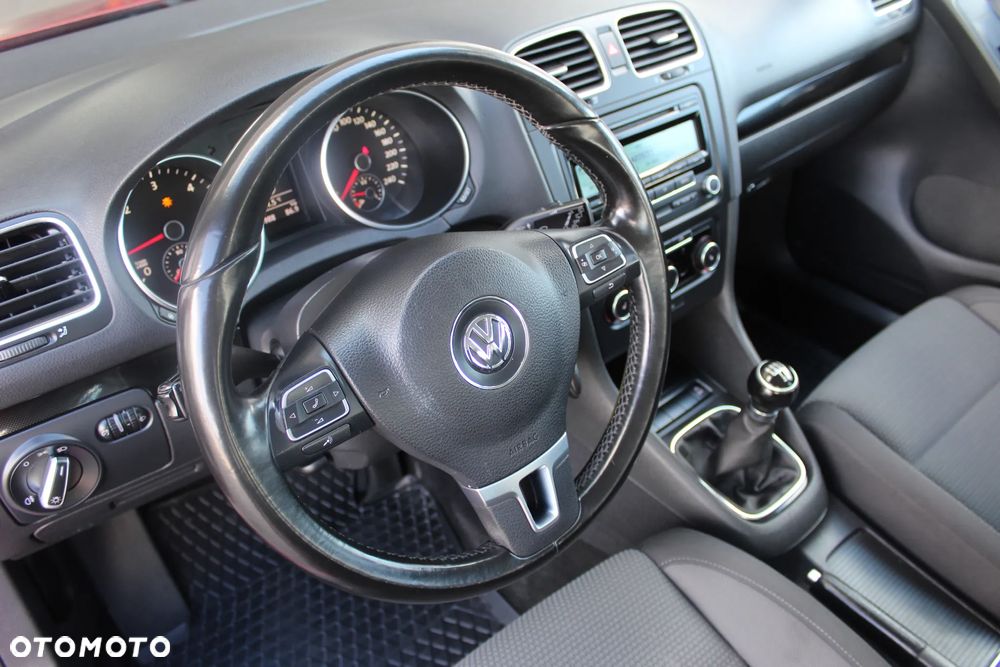 Volkswagen Golf - 13