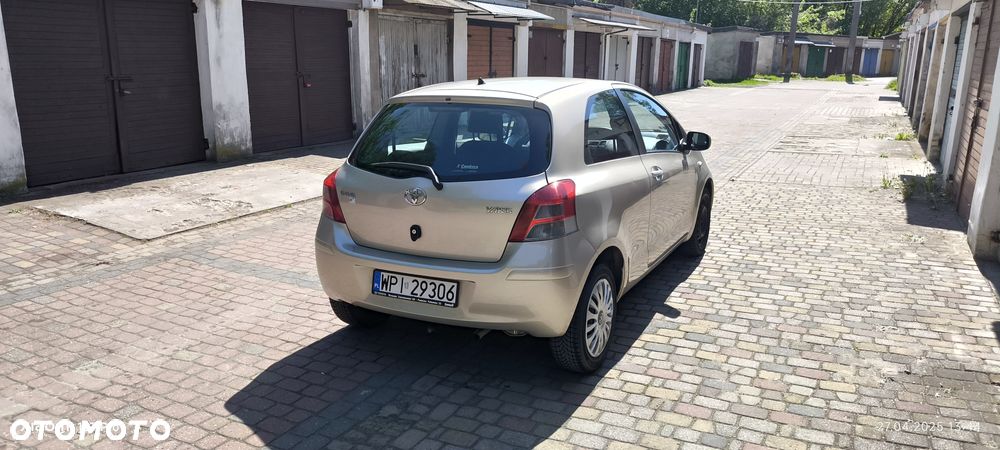 Toyota Yaris 1.33 Prestige - 7