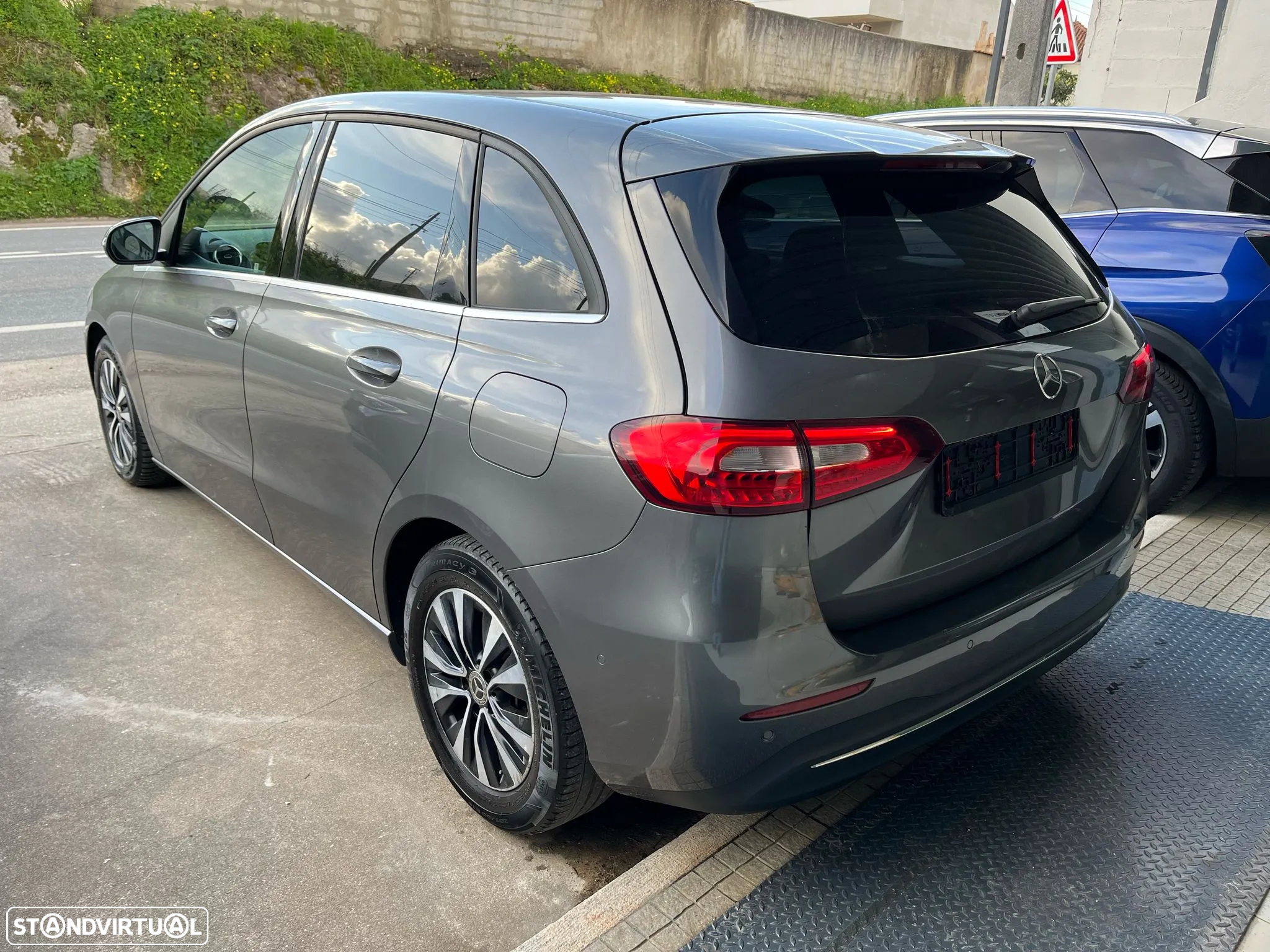 Mercedes-Benz B 180 d Style Plus Aut. - 8