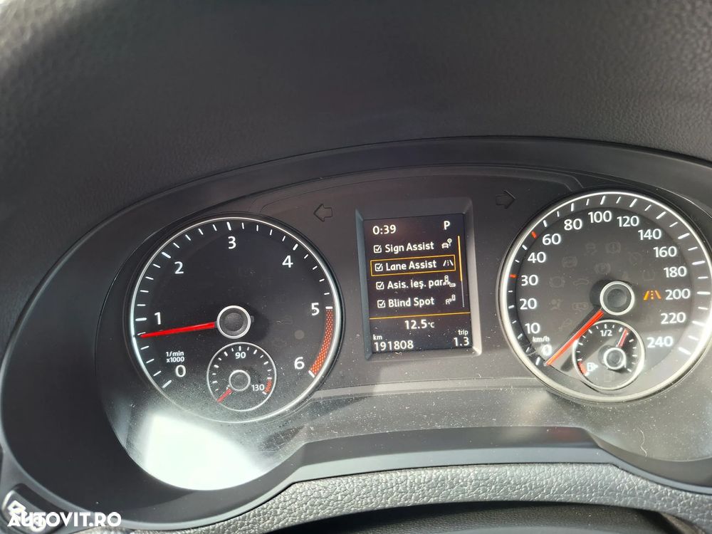 Volkswagen Sharan - 36