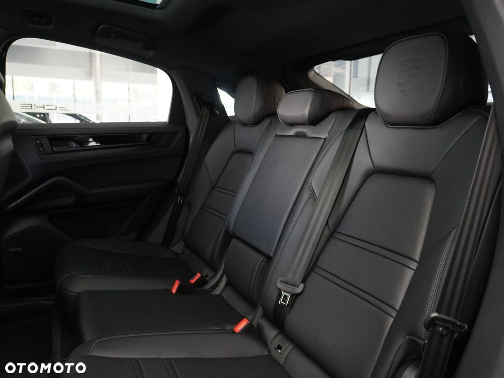 Porsche Cayenne Black Edition - 33