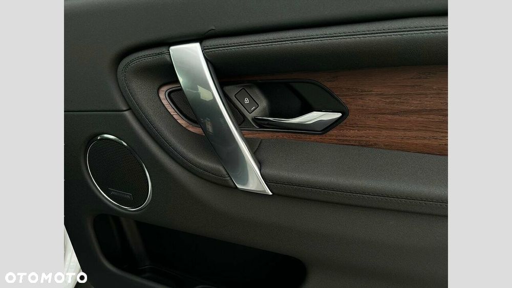 Land Rover Discovery Sport - 14