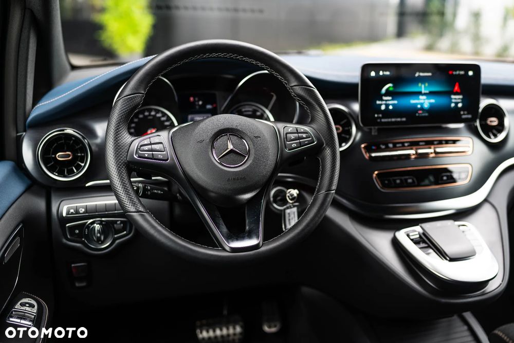 Mercedes-Benz EQV 300 90kWh - 16
