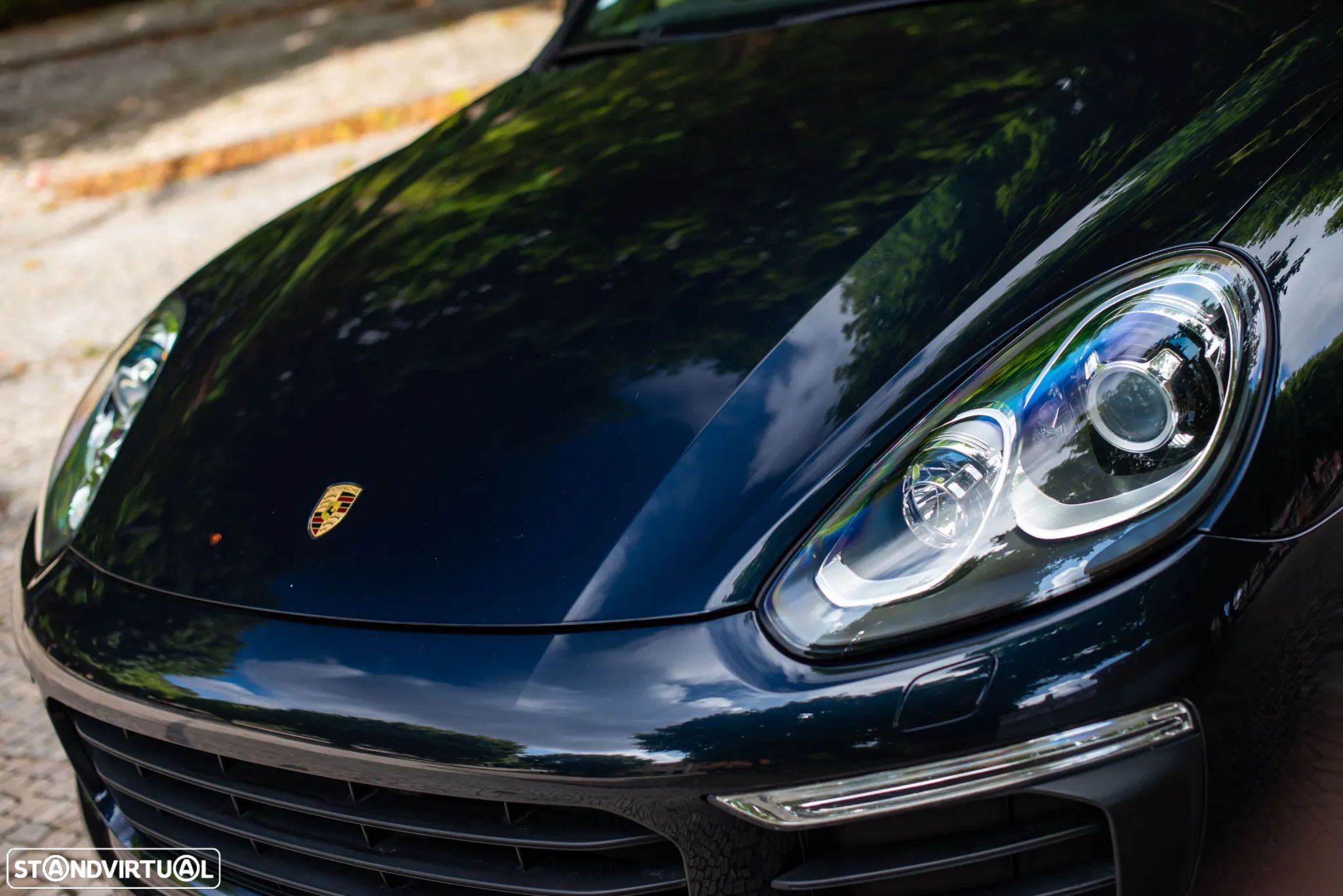 Porsche Cayenne S Hybrid - 1