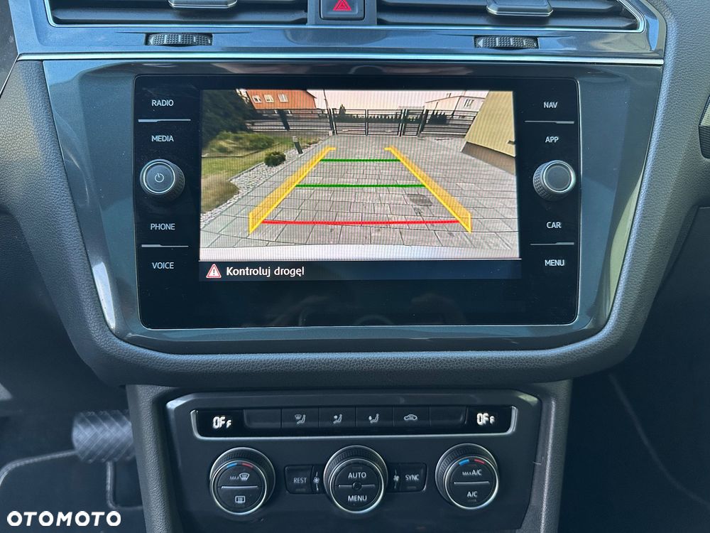 Volkswagen Tiguan Allspace 2.0 TDI SCR DSG Trendline - 24