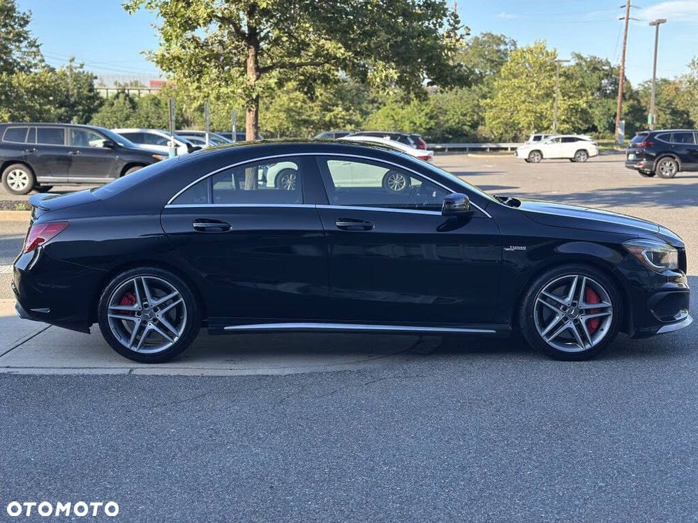 Mercedes-Benz CLA 45 AMG 4Matic 7G-DCT - 6