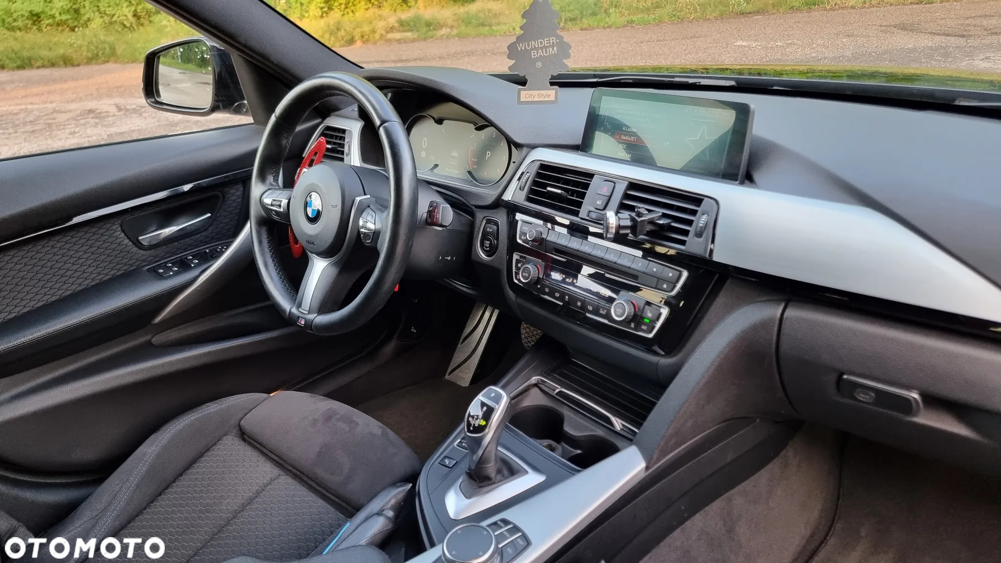 BMW Seria 3 320d Touring xDrive Edition M Sport Shadow - 20