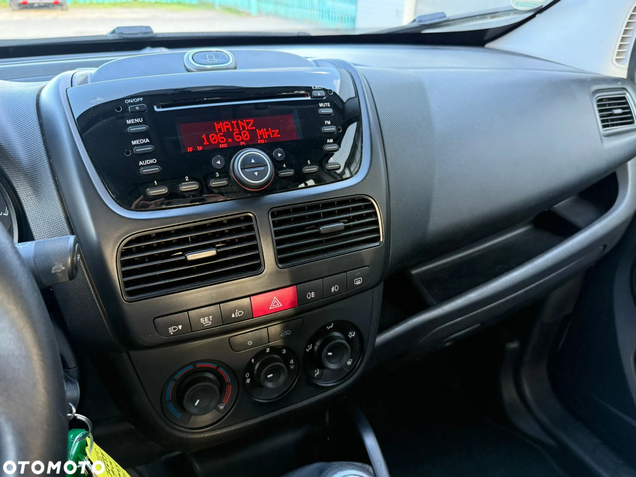 Opel COMBO - 7