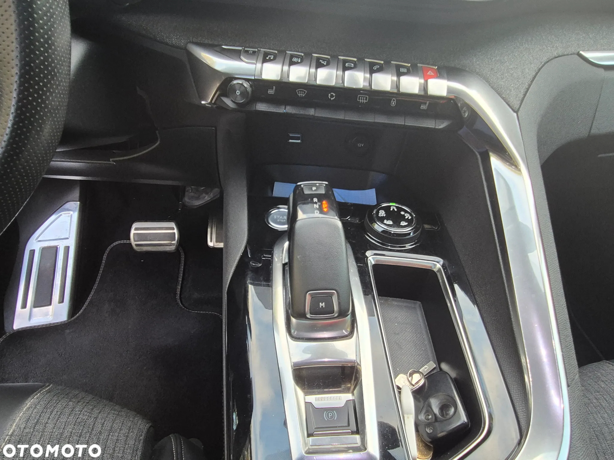 Peugeot 3008 1.2 PureTech GT Pack S&S EAT8 - 35