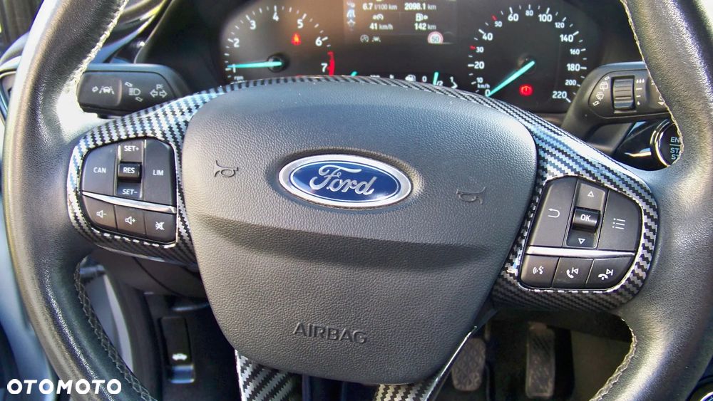 Ford Fiesta 1.1 S&S TITANIUM - 21