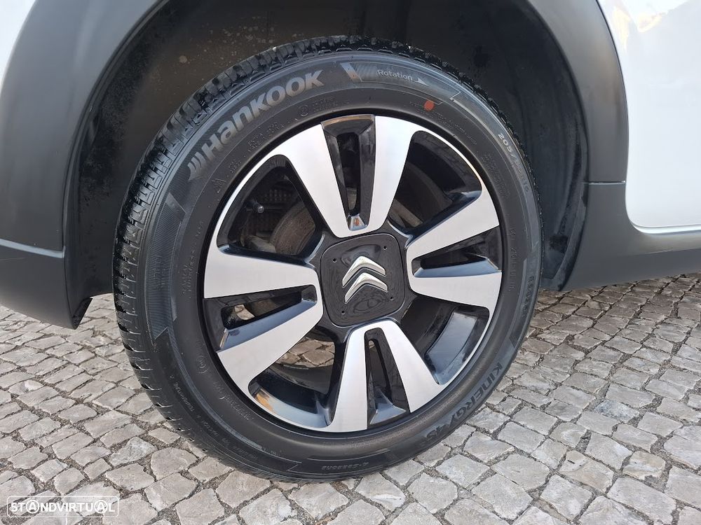 Citroën C3 Pure Tech S&S Shine Pack - 51