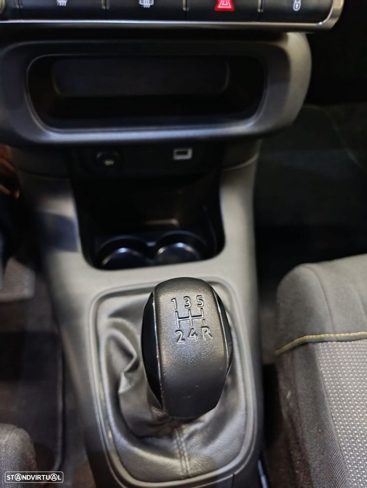 Citroën C3 1.2 PureTech Feel - 19