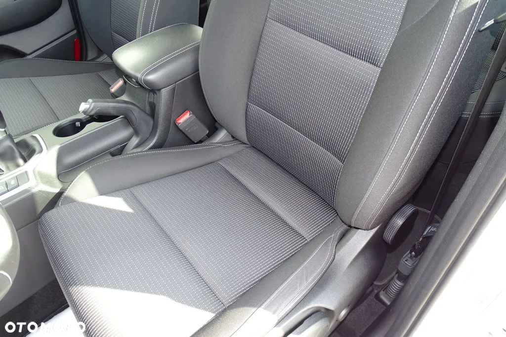 Kia Sportage 1.6 GDI 2WD DREAM-TEAM EDITION - 18