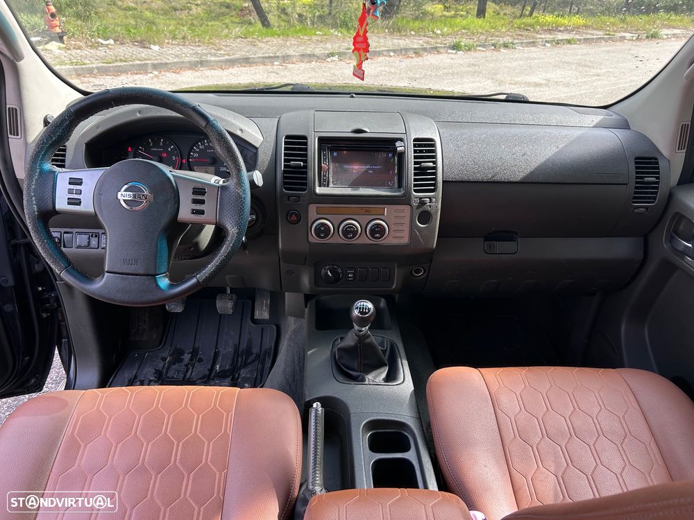 Nissan Navara 2.5 dCi CD LE Sport Edition - 8