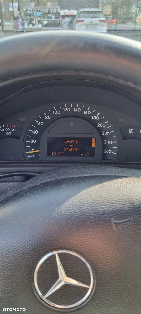 Mercedes-Benz Klasa C 180 Kompressor Automatik Classic - 7