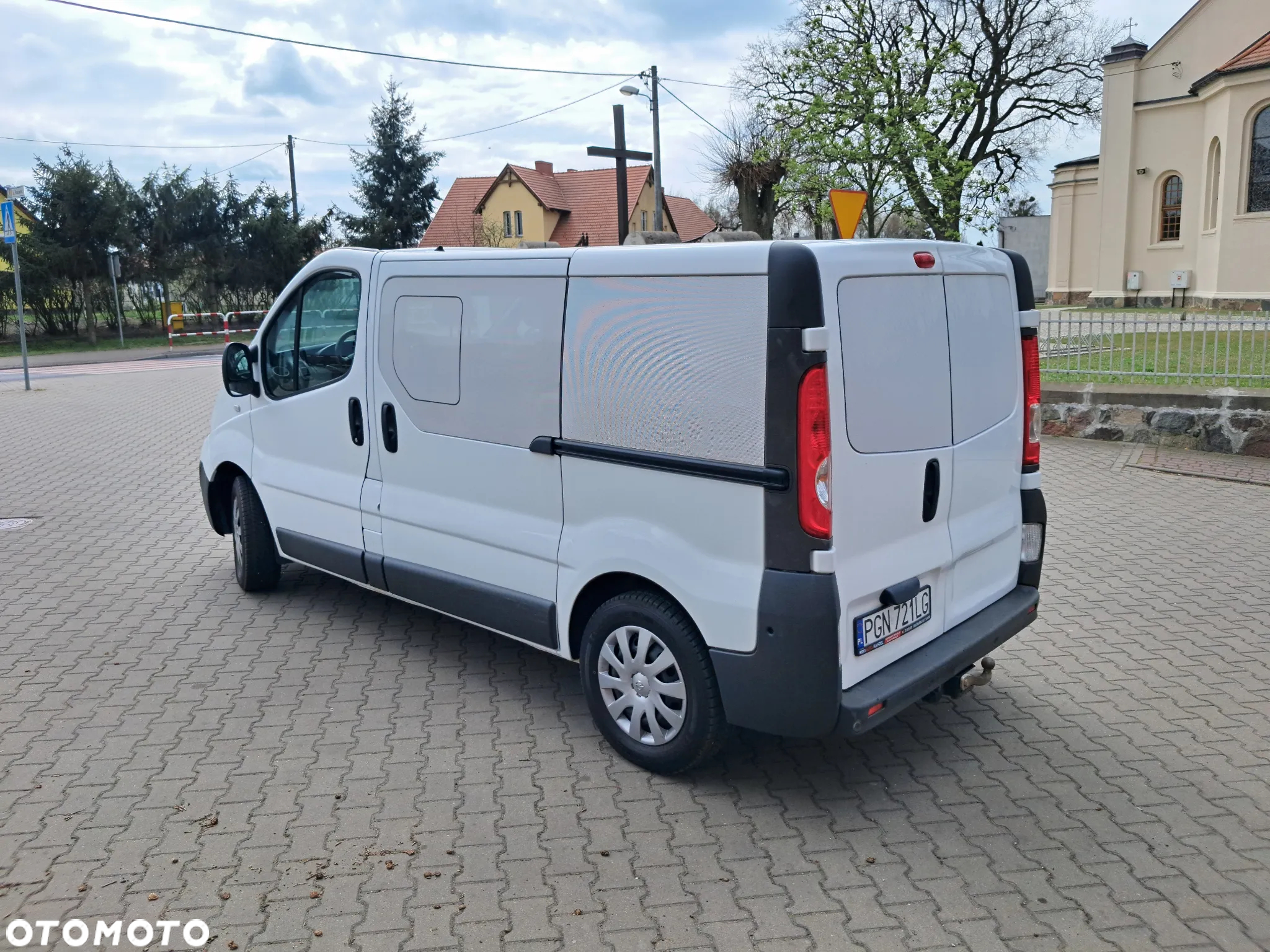 Opel Vivaro - 21
