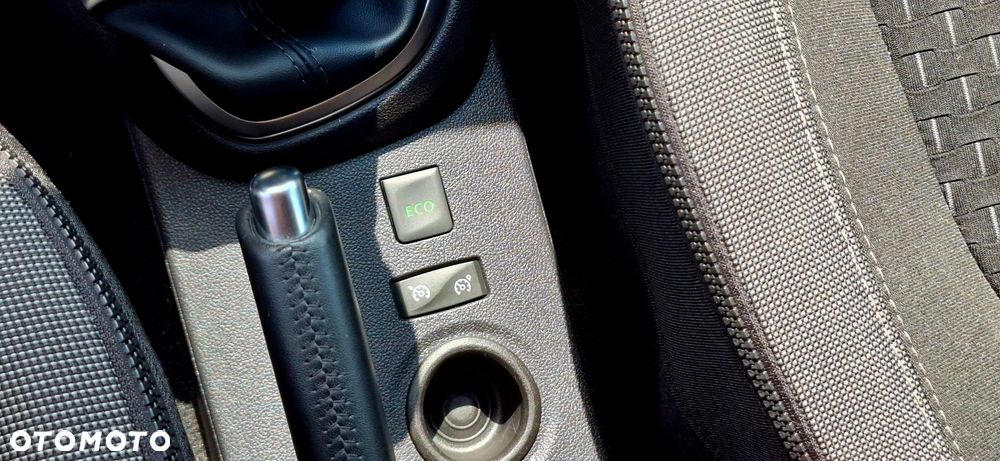 Renault Captur ENERGY TCe 120 Experience - 27