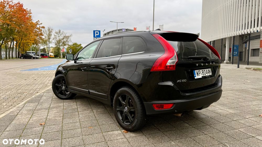 Volvo XC 60 D3 Momentum - 1