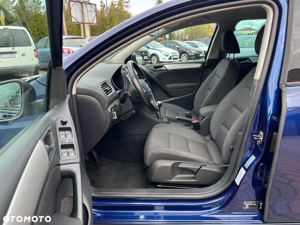 Volkswagen Golf 1.6 TDI DPF BlueMotion Technology Team - 22