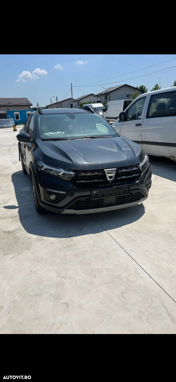 dezmembrez dacia sandero stepway an 2022 motor 1,0 turbo gaz de fabrica