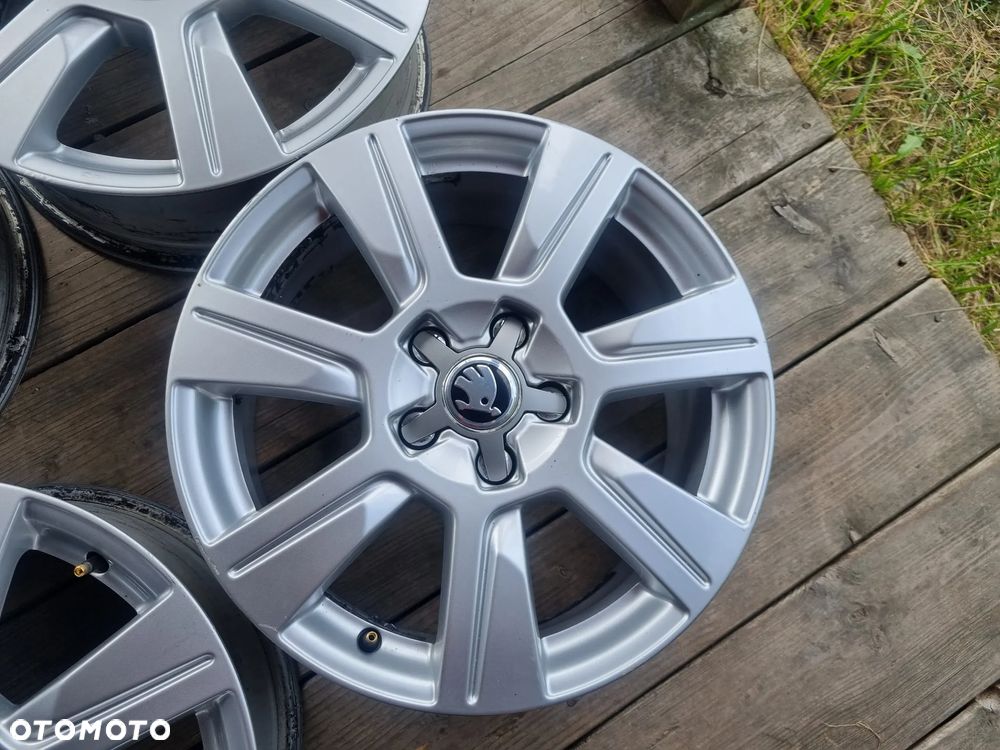 AUDI A4 B7 4F0,VW PASSAT,SEAT LEON,SKODA 7x17 ET42 5X112 db stan - 13