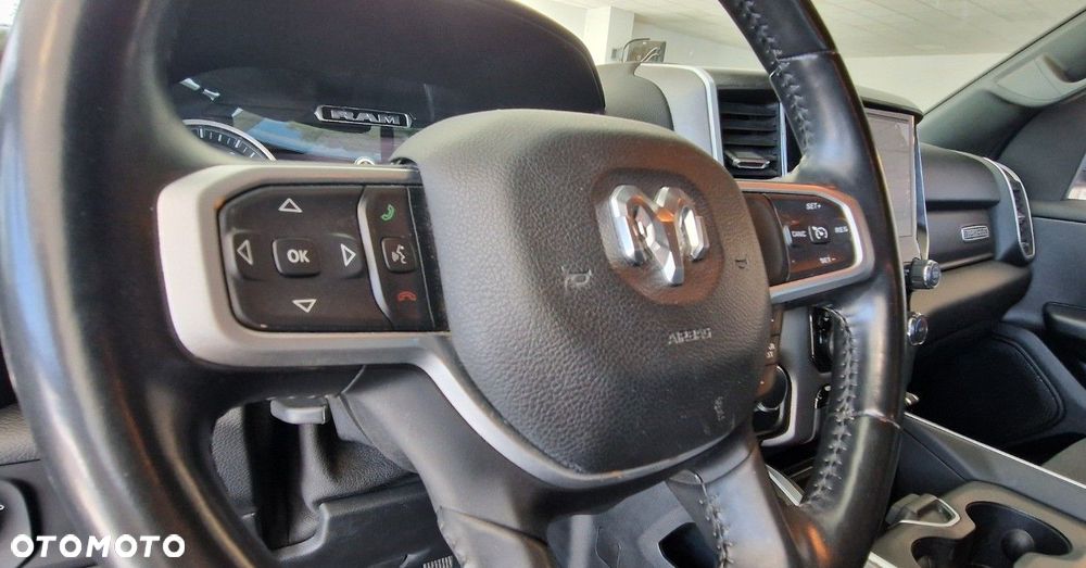 Dodge RAM - 30