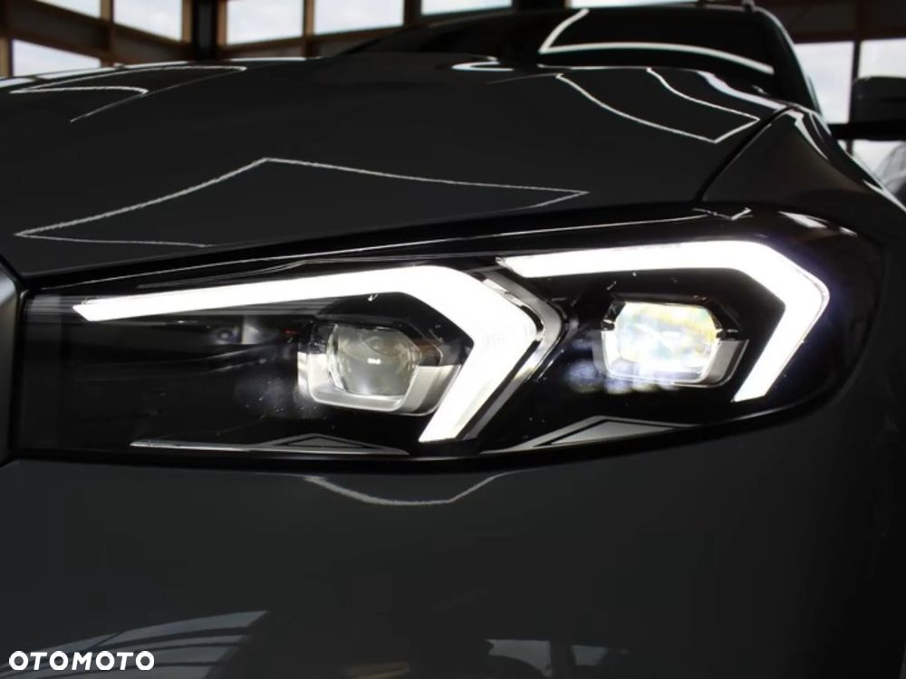 BMW Seria 3 320d xDrive mHEV M Sport - 10