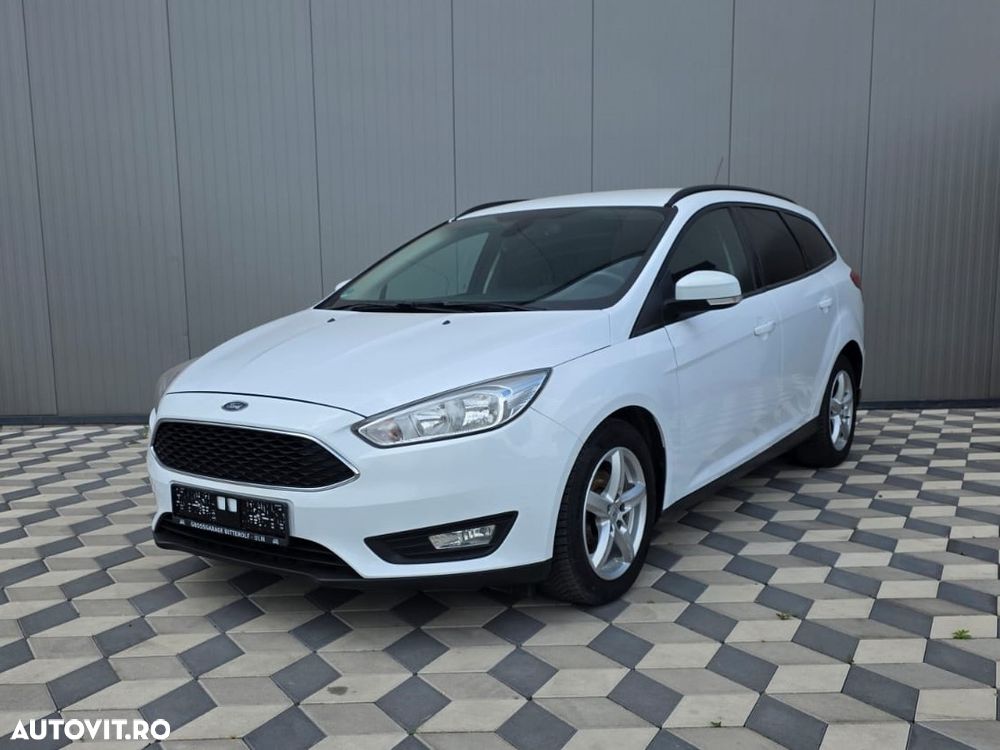 Ford Focus 1.5 TDCi DPF Start-Stopp-System Business - 4