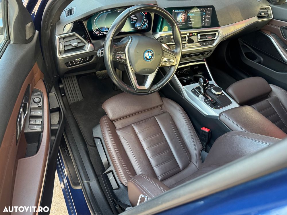 BMW Seria 3 330e Aut. Sport Line - 5