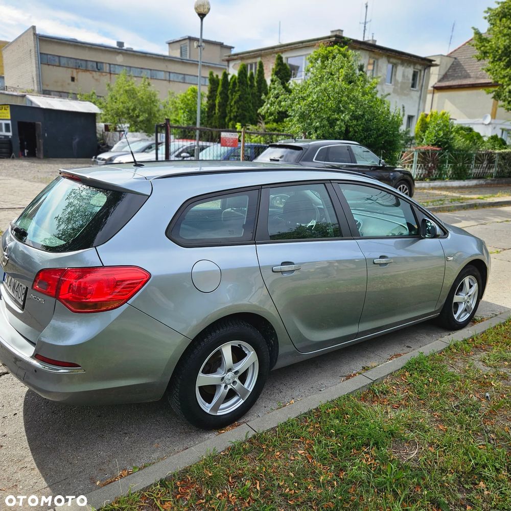 Opel Astra - 3